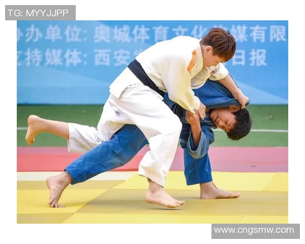 柔道技艺传承与发展：从基础技巧到国际竞技的全面探索