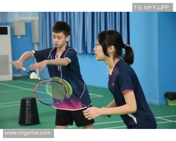 杭州羽毛球队与西安羽毛球队实力对比赛后分析与总结