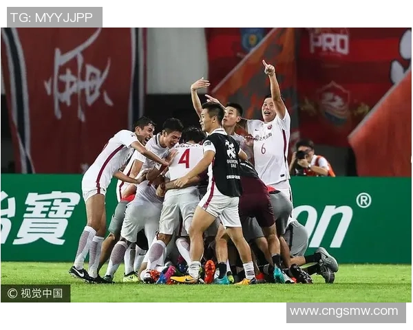 上港与恒大激战成和精彩回顾视频尽显足球魅力与激情